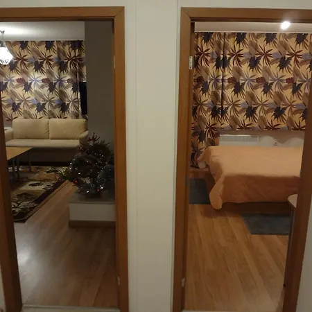 アパート Deluxe *